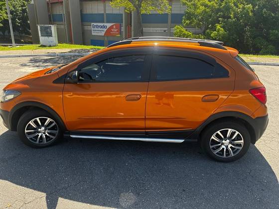 CHEVROLET ONIX 1.4 MPFI ACTIV 8V FLEX 4P MANUAL